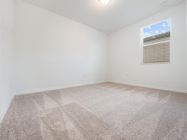 Building Photo - 2606 Irish Elk Ave