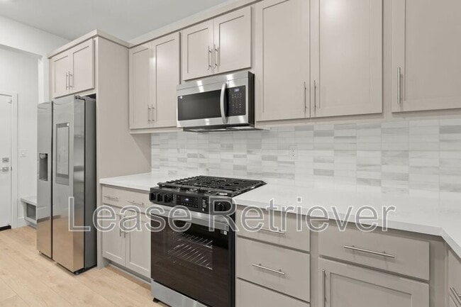 Building Photo - 1909 Ariana Pl