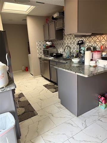 Building Photo - 1834 Sage Dr