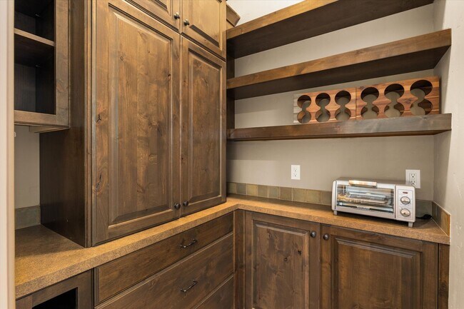 Building Photo - Luxury Furnished 4-Bedroom Home in Eagle's Bella Terra Neighborhood