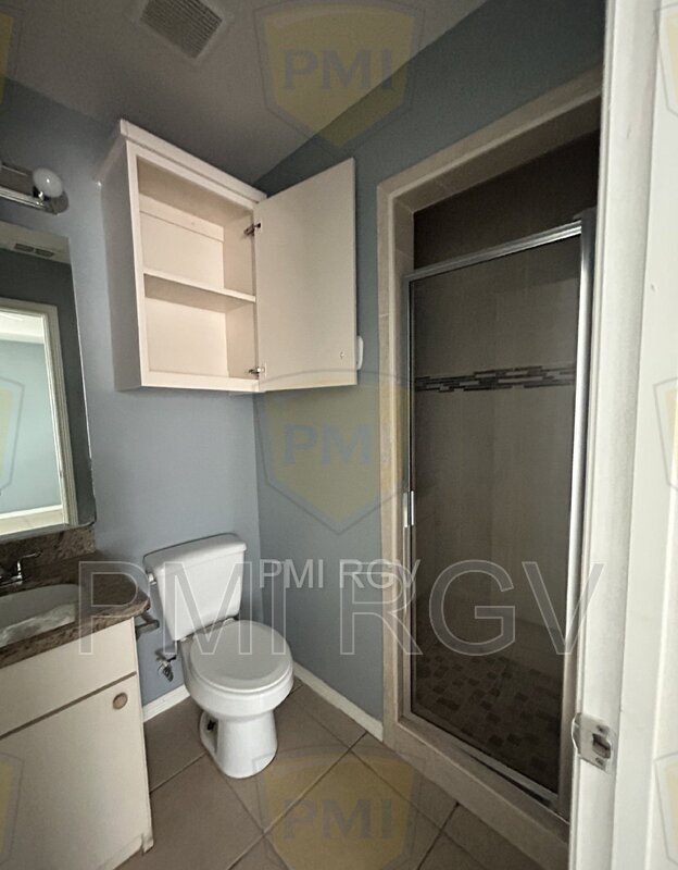 Building Photo - 1502 Quitaca Dr