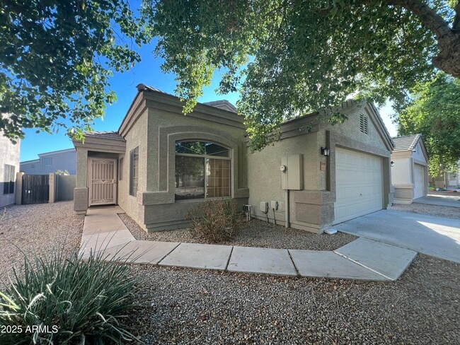 Building Photo - 12729 W Ventura St