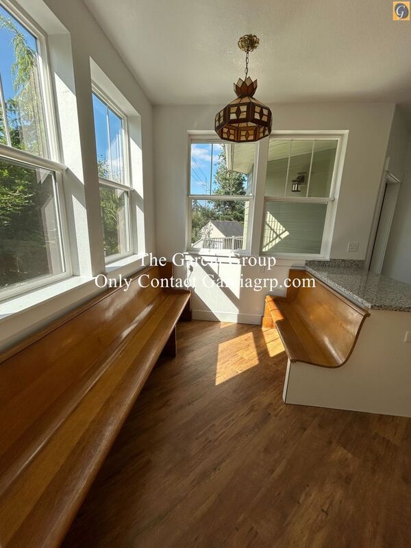 Building Photo - 8782 SE Flavel St
