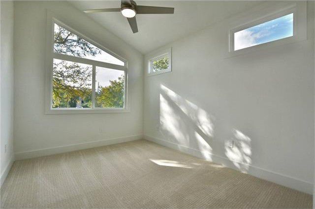 Building Photo - 1711 Perez St