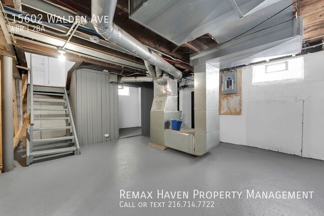 Building Photo - 15602 Walden Ave