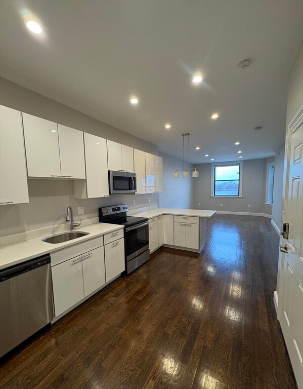 Building Photo - 47 Bay State Rd