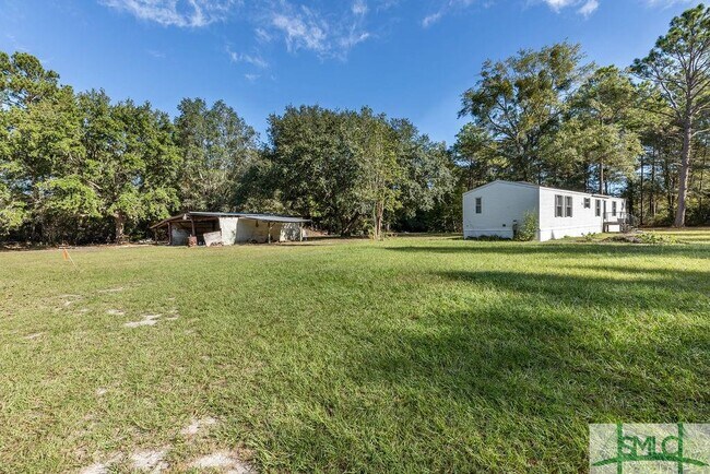 Building Photo - 296 Moore Rd