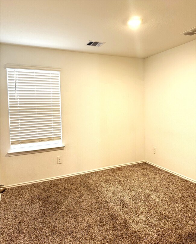 Building Photo - 1111 Tempranillo Wy