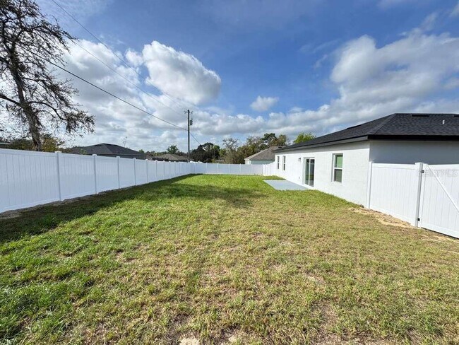 Building Photo - 3832 SW 157th Place Rd