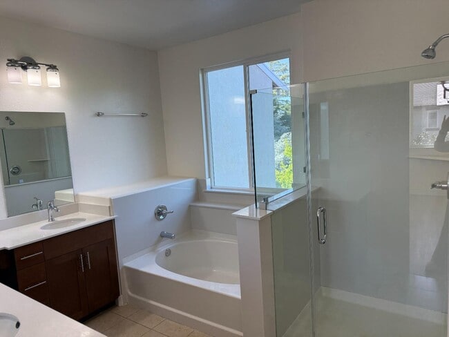 Building Photo - 17075 St Cecilia Ln