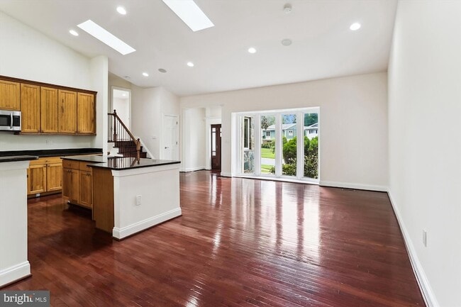 Building Photo - 9915 Ashburton Ln