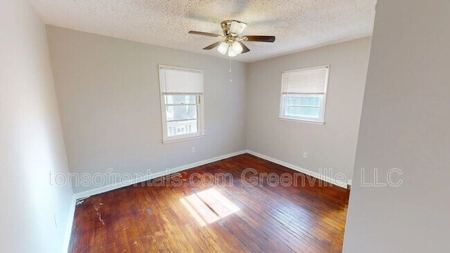 Building Photo - 362 Ammons Rd