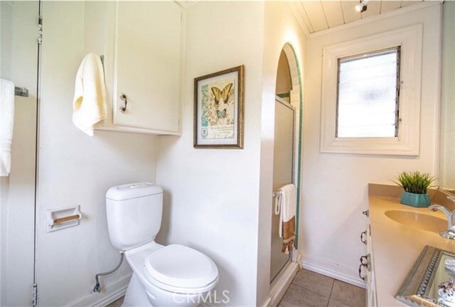 Building Photo - 2421 Heliotrope Dr