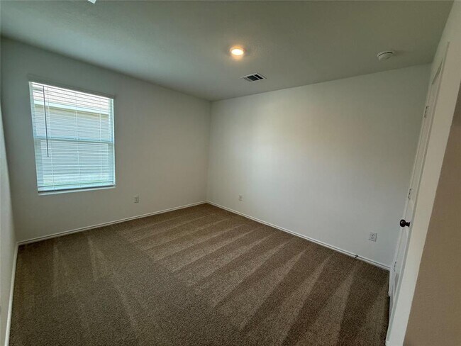 Building Photo - 165 Kyanite Dr