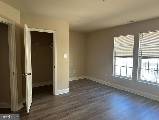 Building Photo - 11904 Weybridge Lane