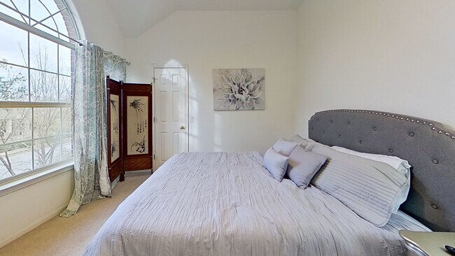 Building Photo - 1007 Brown Dr