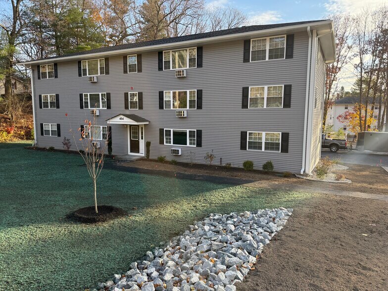 Building Photo - 484 Victory Hwy