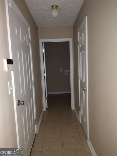 Building Photo - 2588 Rainmaker Dr