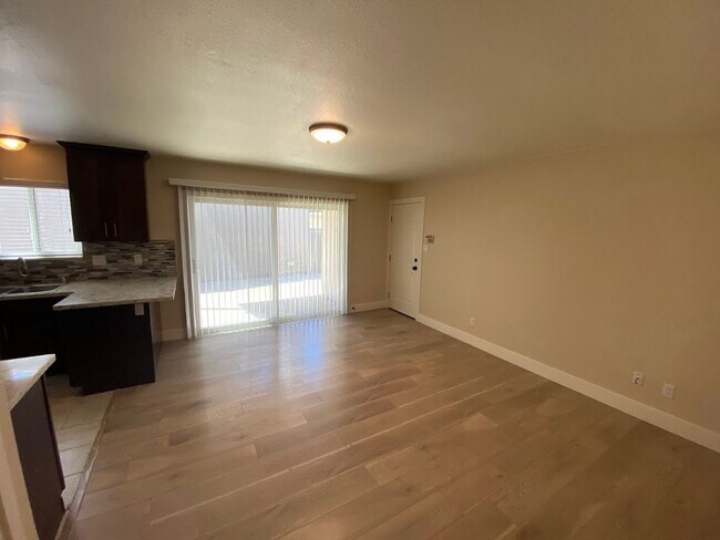 Building Photo - 4013 Andedon Cir