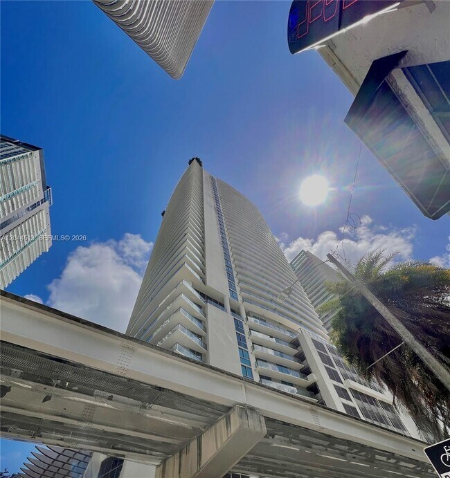 Building Photo - 1100 S Miami Ave