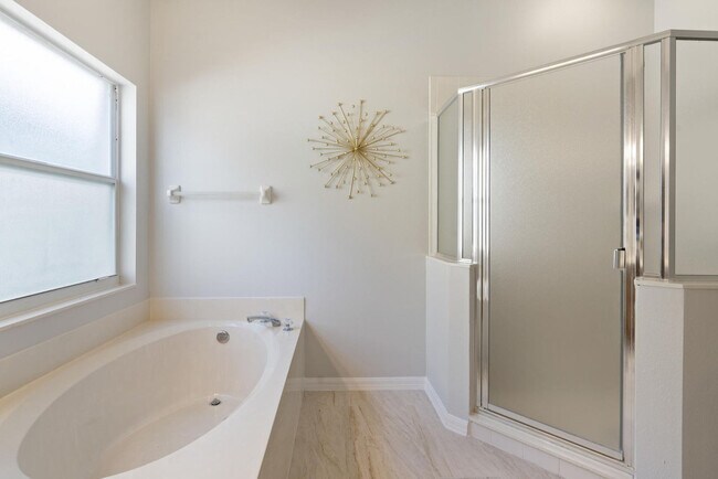 Building Photo - 346 Riggs Cir