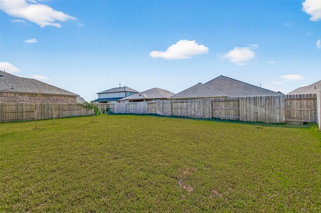 Building Photo - 409 Aurora Creek Ln