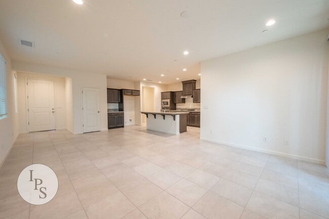 Building Photo - Newer East Clovis Home, 4BR/2BA, with Solar - built in 2023, Lots of Amenities!