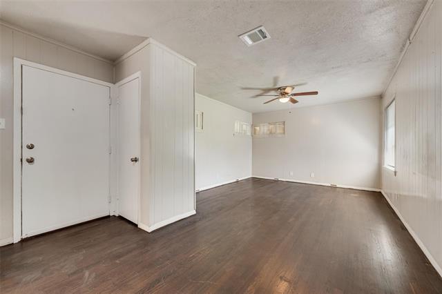 Building Photo - 6748 Hialeah Dr