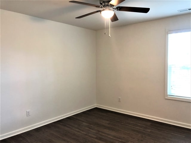 Building Photo - 305 Switchback Street