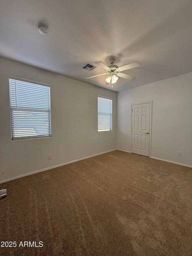 Building Photo - 6813 S 55th Ln