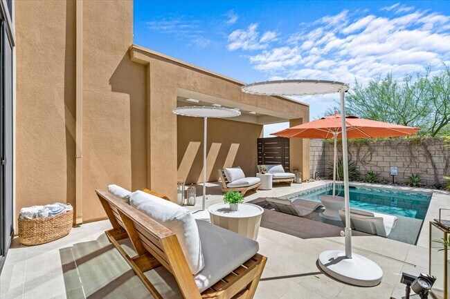 Building Photo - 446 Fountain Dr