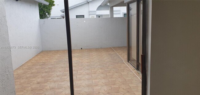 Building Photo - 6702 SW 152nd Pl