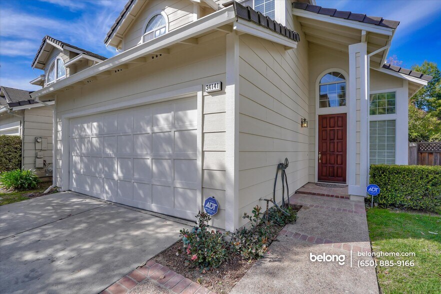 Building Photo - 34141 Finnigan Terrace