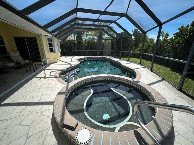 Building Photo - 24508 Saragossa Ln