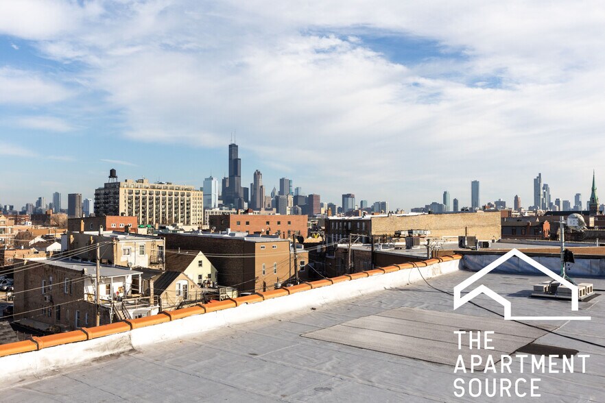 Building Photo - 1822 S Bishop St