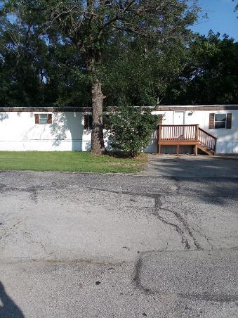 Primary Photo - 505 Golden Acres Dr