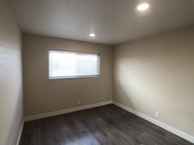 Building Photo - West San Jose Apartment