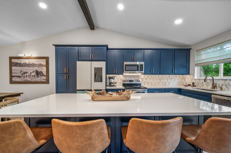 Building Photo - 16410 Martingale Dr