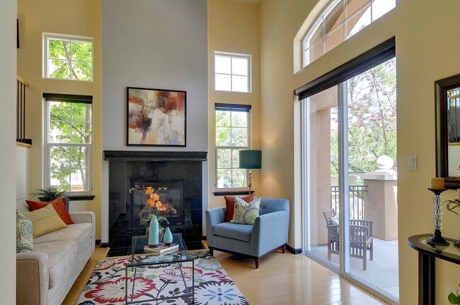 Building Photo - 4080 Lick Mill Blvd