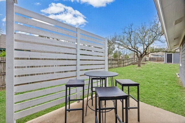 Building Photo - 13200 Elysian Fields Cove