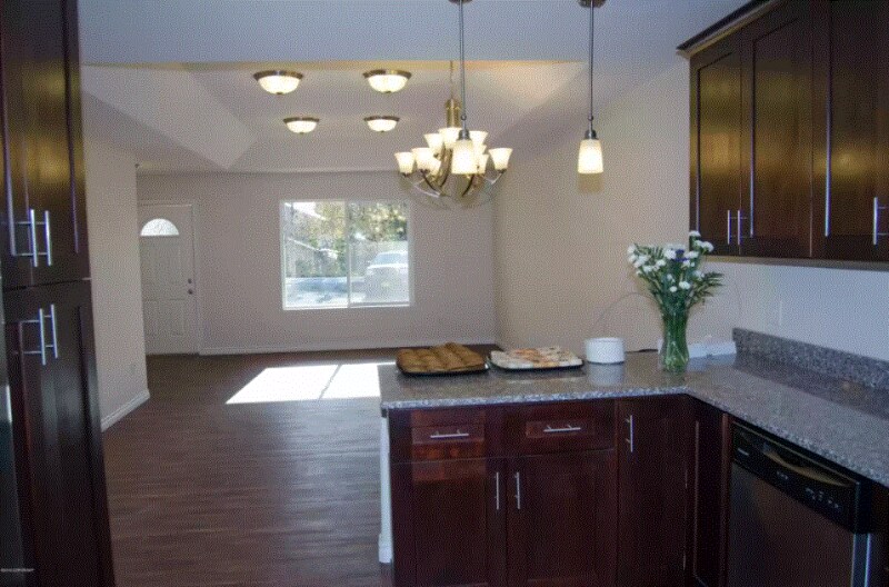 Building Photo - 1551 N Tinitun Cir