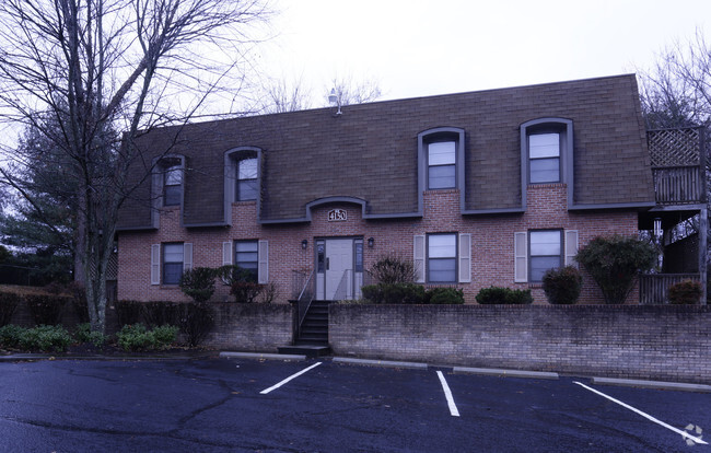 Building Photo - Castle Terrace Apartments