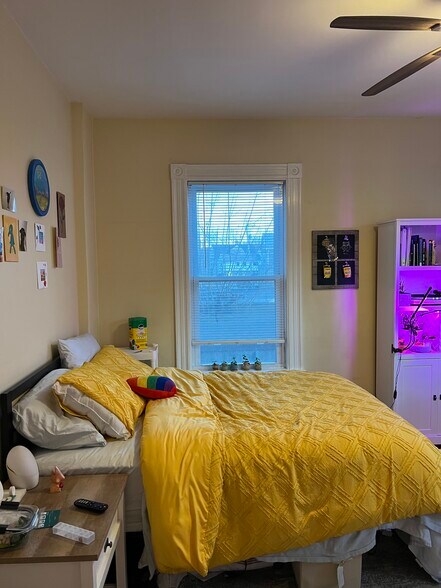 Building Photo - 87 Morrison Ave