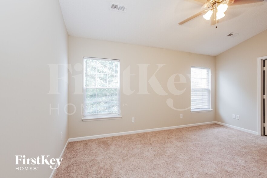 Building Photo - 4609 Sedgelane Dr