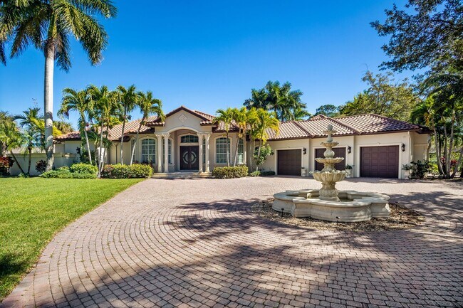 Primary Photo - ** OAKES ESTATES ** 4 BED + DEN / 3.5 BATH...