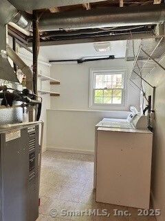Building Photo - 24 Candlewood Ln