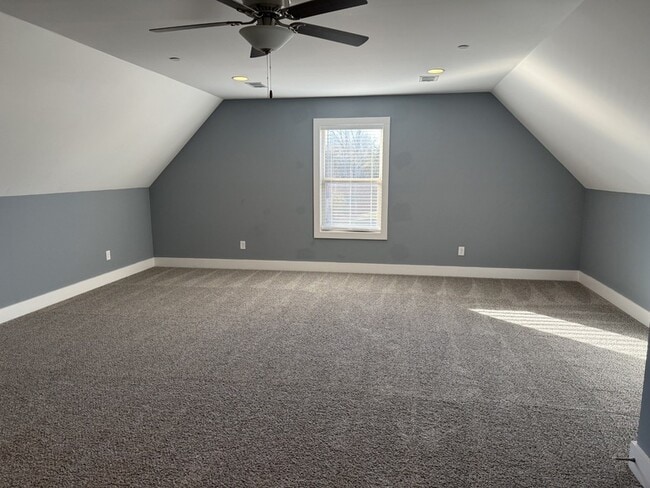 Building Photo - 1124 Watercress Ct