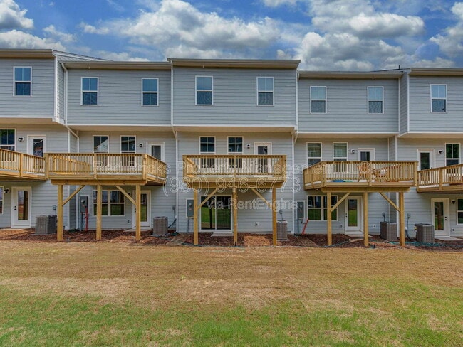 Building Photo - 1011 Ketchum Ct