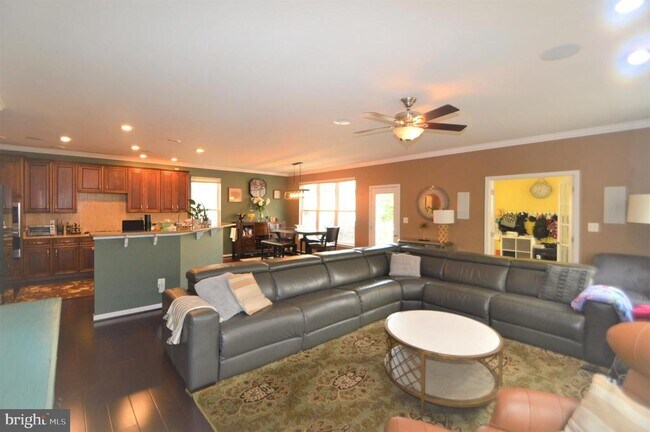 Building Photo - 25218 Justice Dr