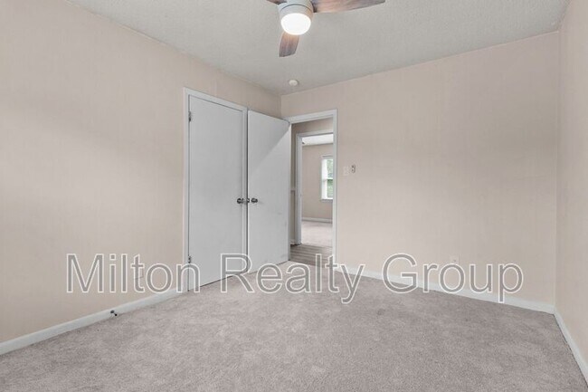 Building Photo - 6203 Vigilante Ct
